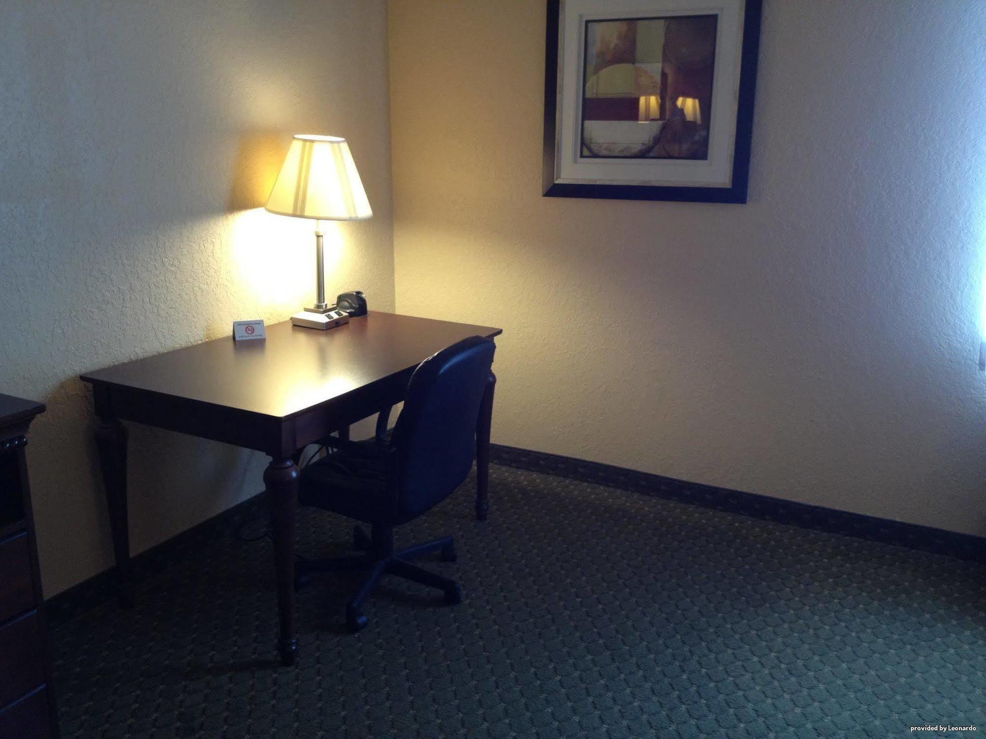 Best Western Tampa Quarto foto